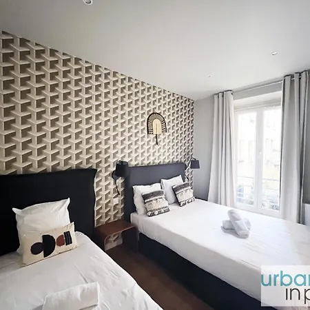 Apartamento Urban Flat 02 - Beautiful 4 Bdr Flat In Heart Of París Exterior foto