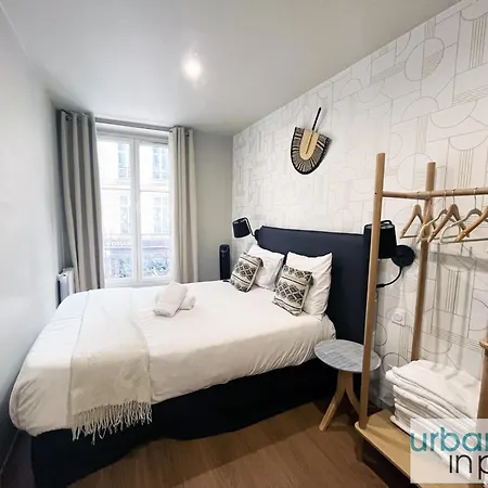 Apartamento Urban Flat 02 - Beautiful 4 Bdr Flat In Heart Of París Exterior foto